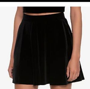 VELVET SKATER POCKET SKIRT